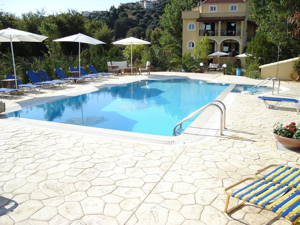 Villa Litsa Ermones Exterior photo